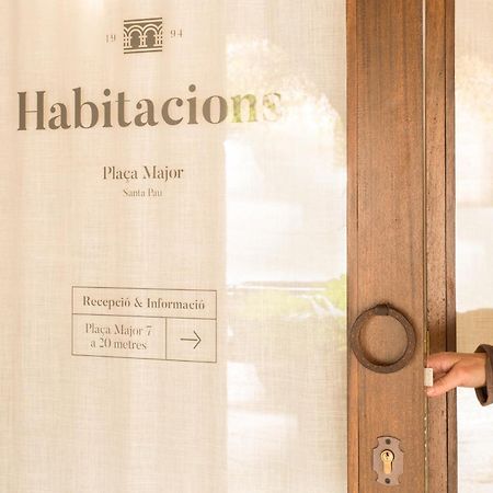 Habitacions Placa Major Santa Pau Exterior foto